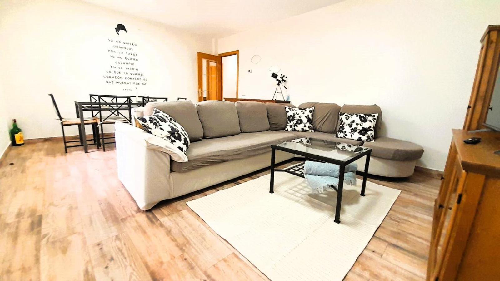 La Casona Apartment Serranillos ภายนอก รูปภาพ