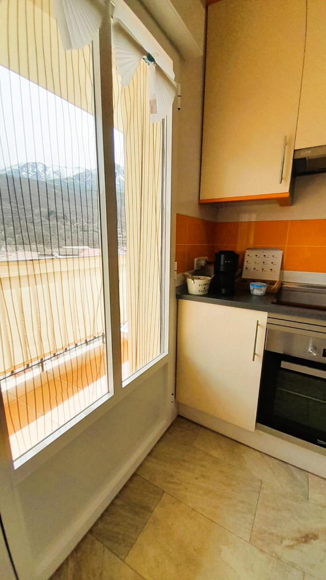 La Casona Apartment Serranillos ภายนอก รูปภาพ