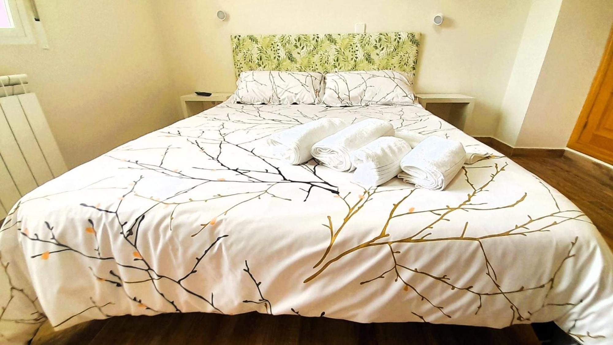 La Casona Apartment Serranillos ภายนอก รูปภาพ